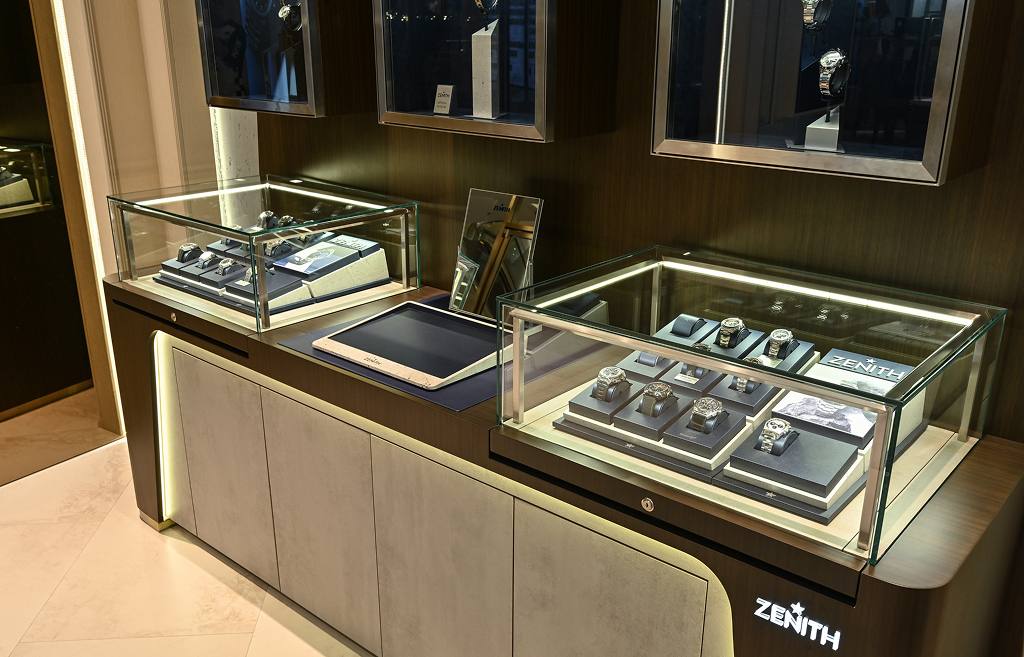 zenith-shop-in-shop-swiss-watch-gallery-pavilion-kuala-lumpur-07