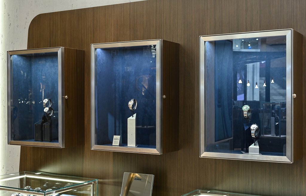 zenith-shop-in-shop-swiss-watch-gallery-pavilion-kuala-lumpur-08